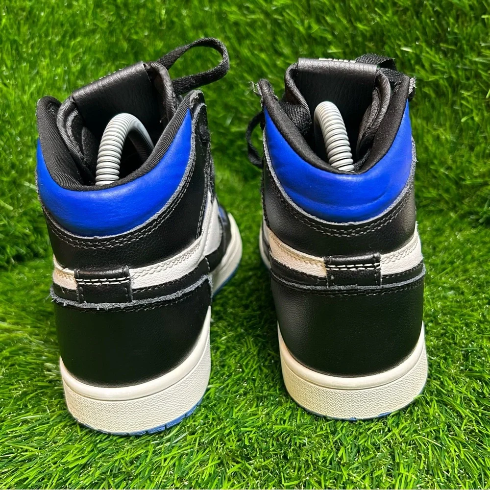 Air Jordan 1 Retro High OG Royal Toe 555088-041 Mens 5.5 Black‎ White Blue